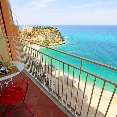 Isola Bella Sea-View Apartment 特罗佩阿 外观 照片