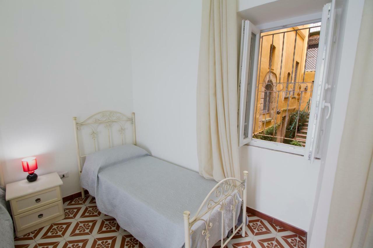 Isola Bella Sea-View Apartment 特罗佩阿 外观 照片